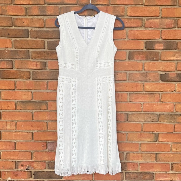 Kobi Halperin Dresses & Skirts - Kobi Halperin Amani Fringe Hem Knit Dress in White Sz 6